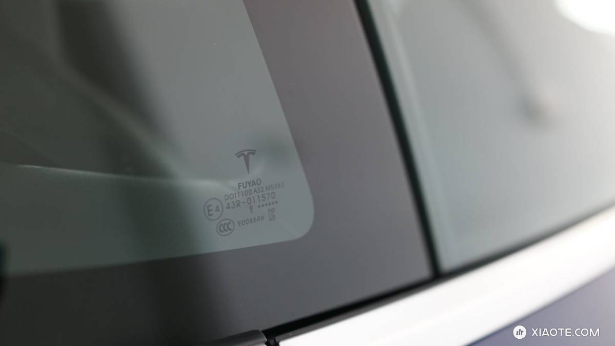小特指南|特斯拉该怎么贴膜(玻璃膜/车衣膜)