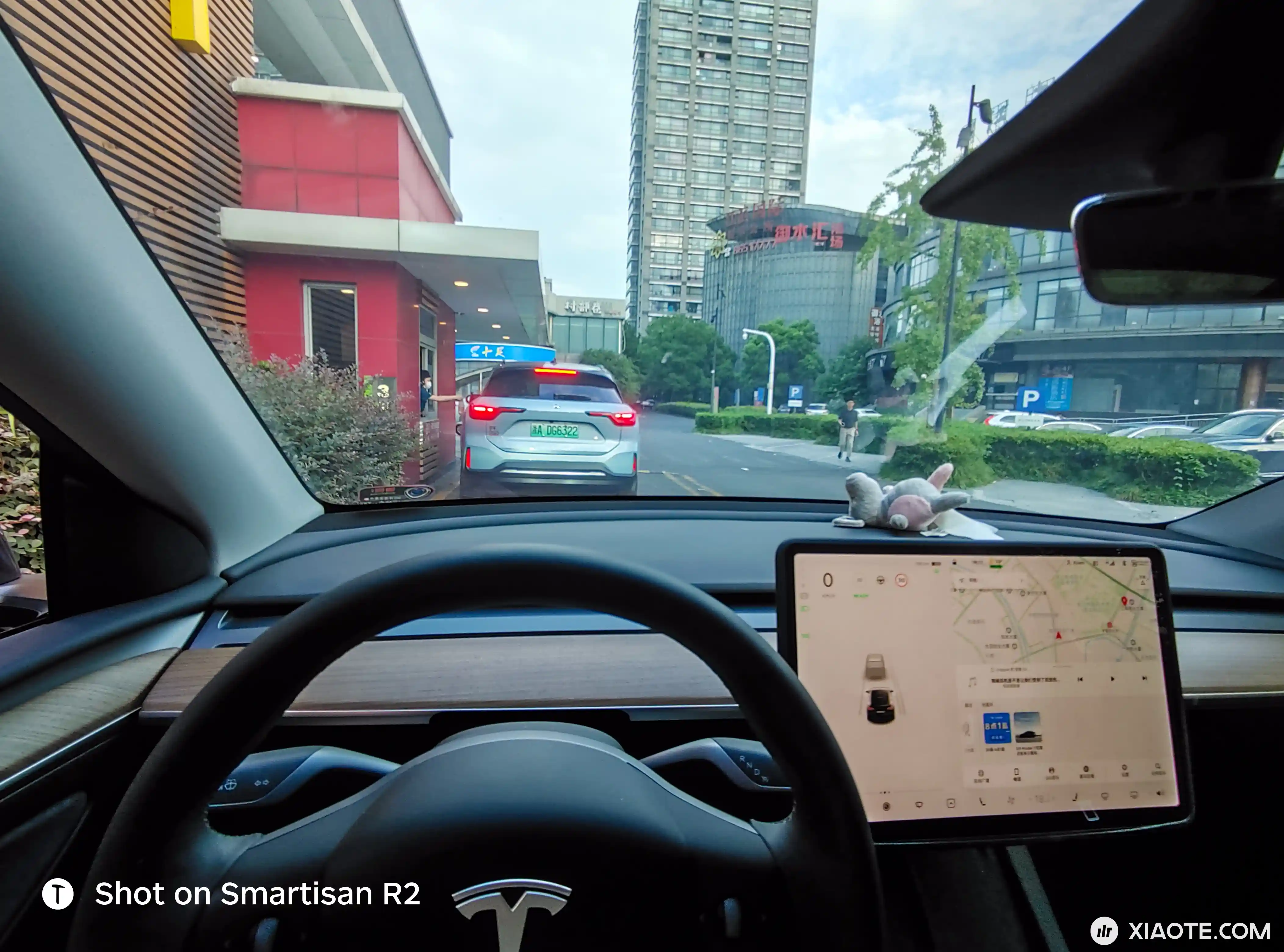 黑内饰想改成白的,有办法吗?有店推荐吗? - 图片 1