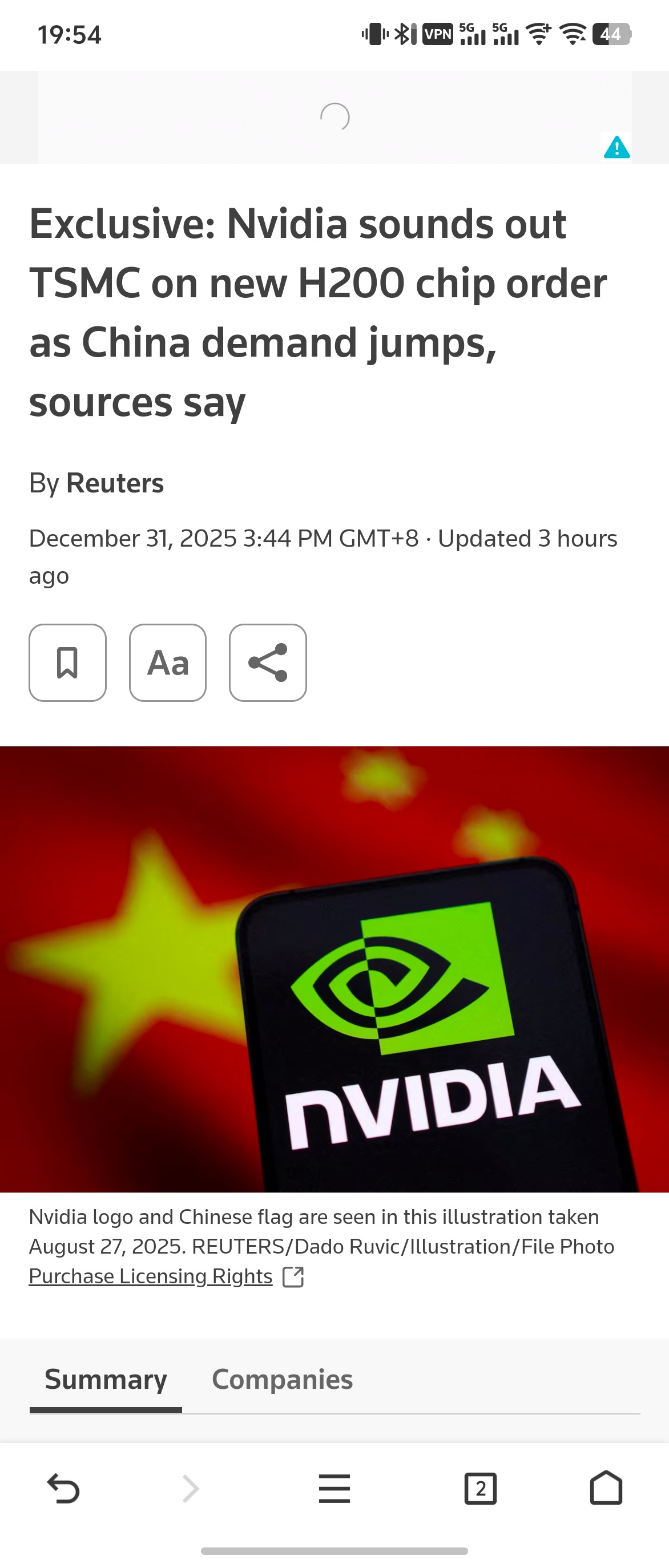 路透社：英伟达已经向台积电紧急下单增产 H200 芯片，因为中国市场的需求激增。

正文里说，英伟达有 70 万片 H200 的库存，但来自中国 2026 年的订单已经超 200 万片。

英伟达面向 - 图片 1