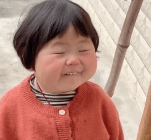 各位彦祖有个问题困扰了我好久。一年整model3 左高右低方向盘 四轮定位做2次了（免费一次1000一次）无果。热泵空调夏季开Ac使用无异响，冬季蛙叫敲打声，检测下来无果。油门踏板回弹和踩下异响。刹车 - 图片 1