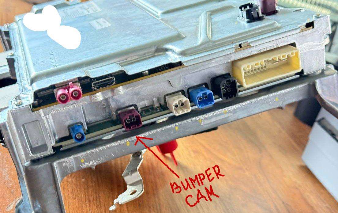 焕新Y的HW4应该算HW4.5吧？代号是Reloaded，有独立的前摄像头接口 - 图片 3