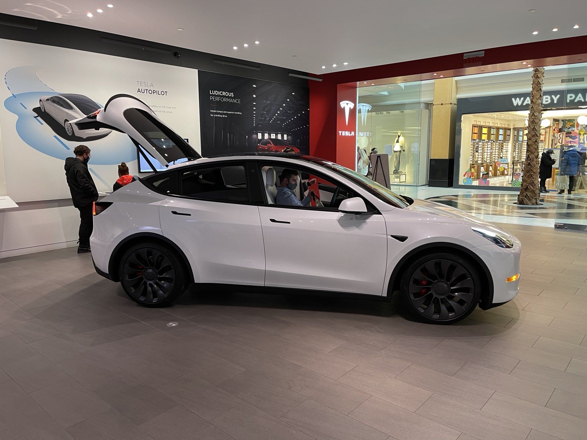 如此情景🤣离国内越来越近 - 图片 1