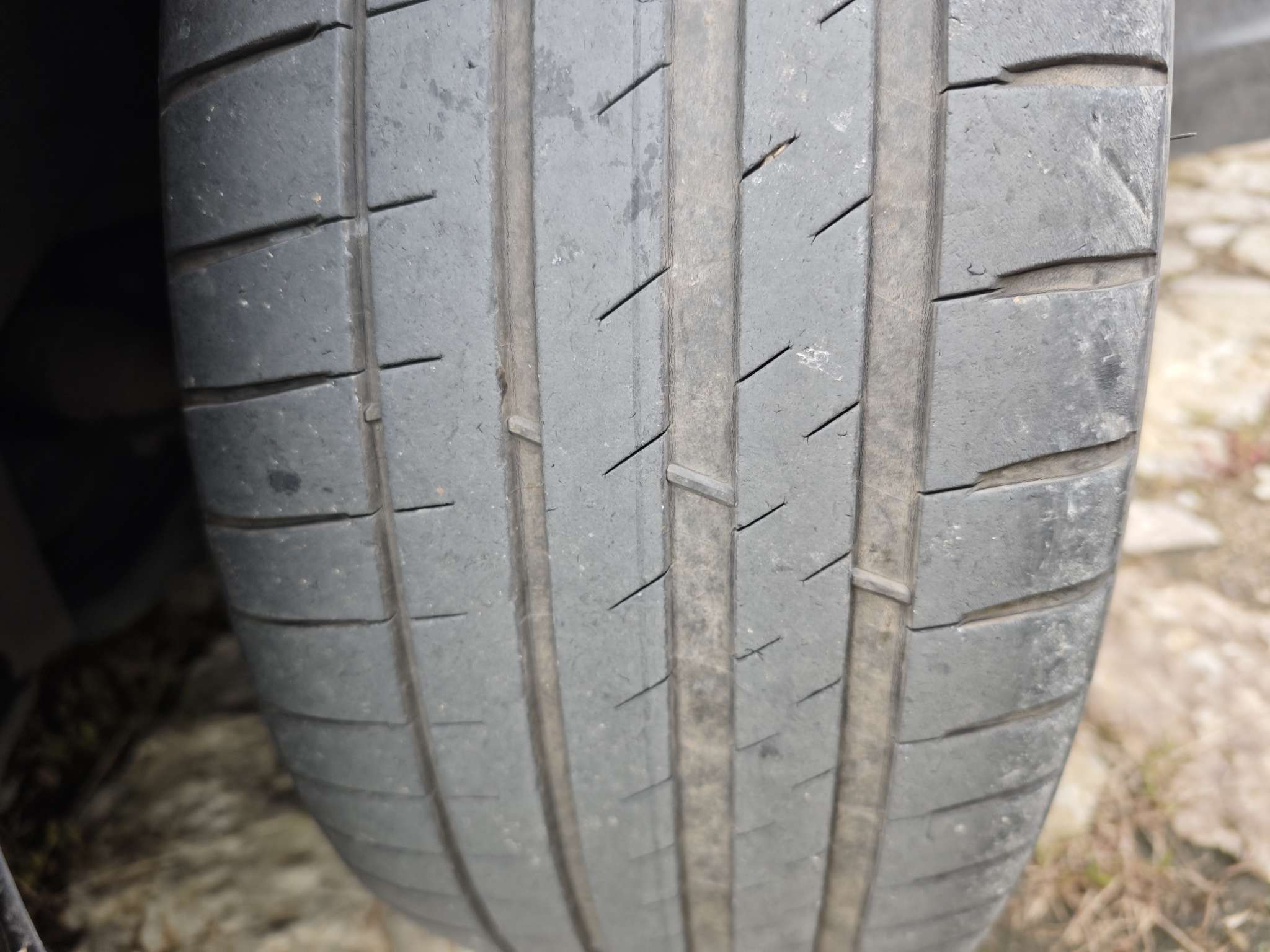 【技术分享】
参与一下小特叔叔的最新活动吧。
经过我这几年的用车经历，分享几个对特斯拉车友比较有用的几个点，小改动，但是用车体验感会有较大的提升。
注意:本人是汽车专业小白，只限于分享自己用车体验，不 - 图片 3