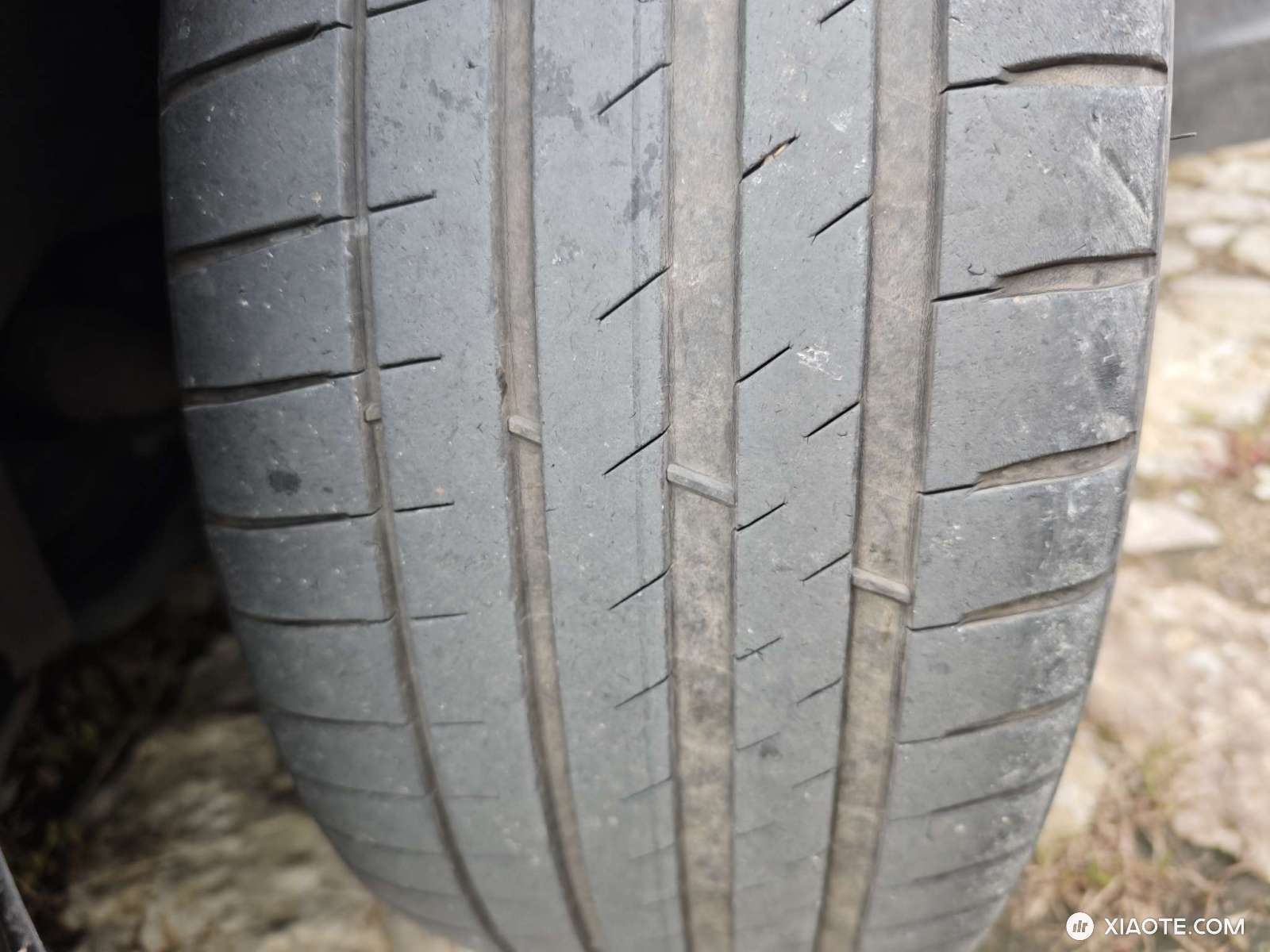 【技术分享】
参与一下小特叔叔的最新活动吧。
经过我这几年的用车经历,分享几个对特斯拉车友比较有用的几个点,小改动,但是用车体验感会有较大的提升。
注意:本人是汽车专业小白,只限于分享自己用车体验,不 - 图片 3