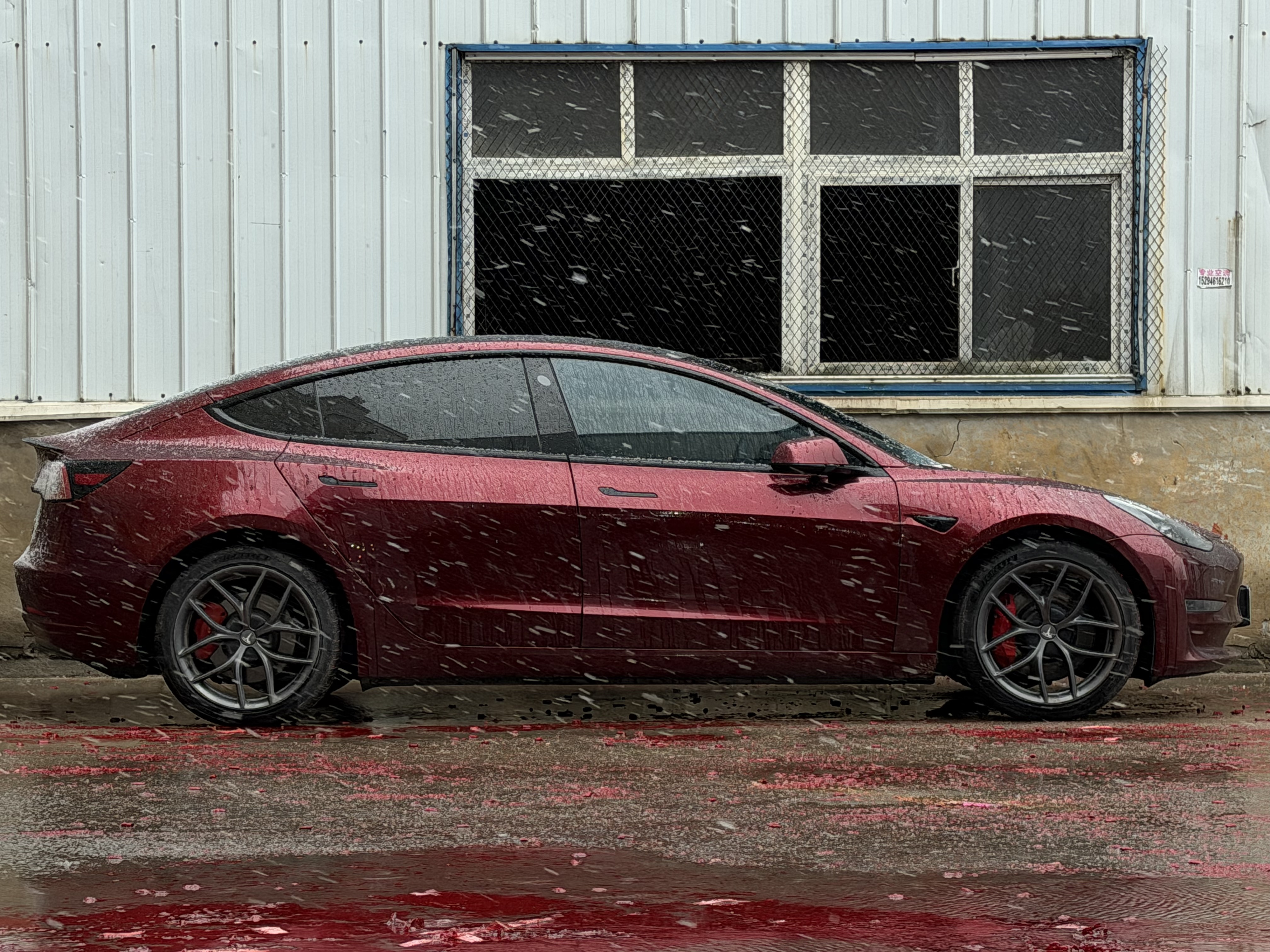 14万公里了，准备换ps5e再开10万公里了，然后就是底盘有异响，尤其是冬天，打方向都咯吱咯吱响，是不是要换摆臂胶套还是总成，如果去4s店换的话得多少钱啊，还是直接去外面换副厂的。 - 图片 1