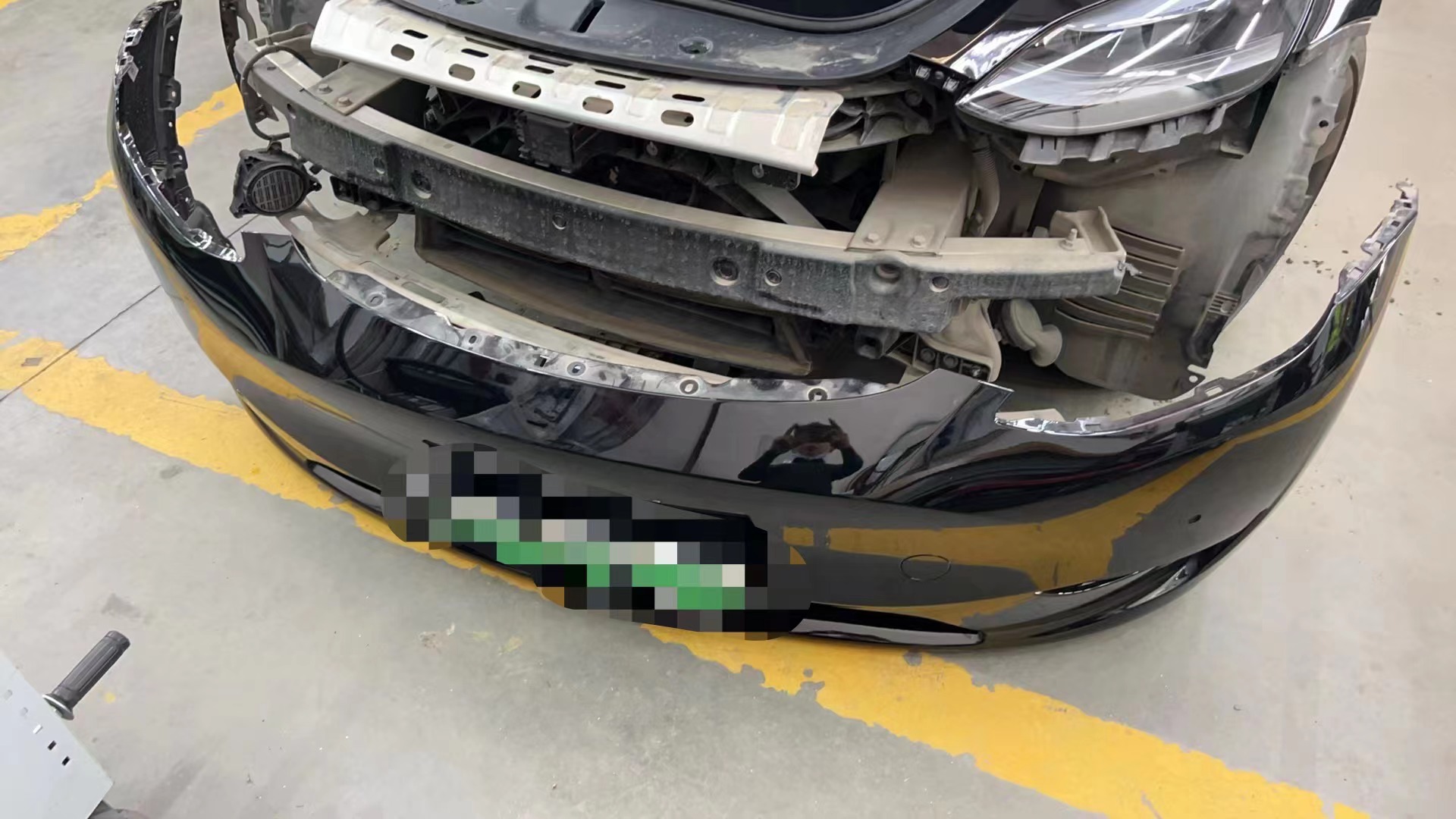 被理想撞出了内伤。报废一个雷达。 - 图片 2