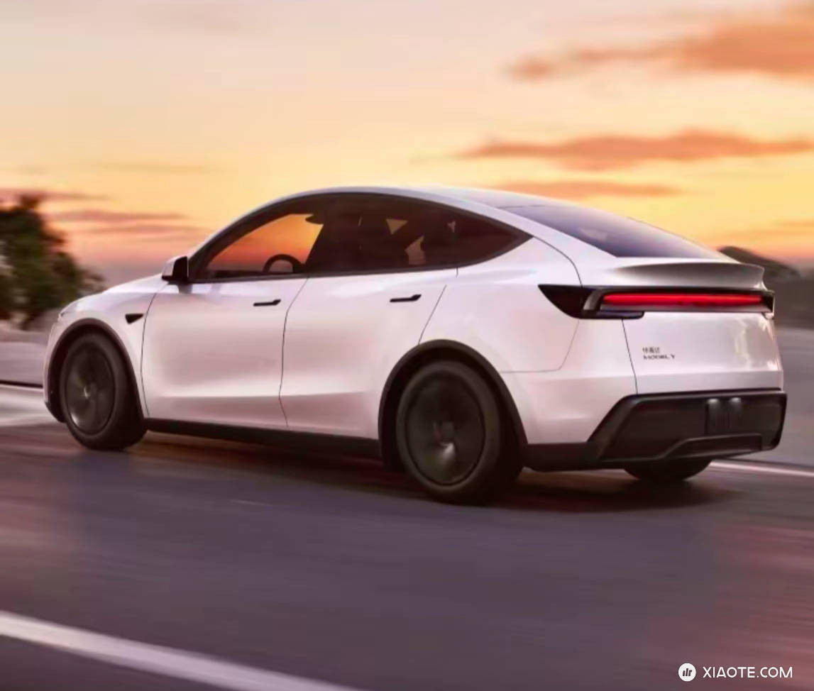 焕新版modely与旧版比较 看这个就够了
标准版比较
1三电基本没变,电池增加2.4度 续航544增到593
2离地间隙由184降到167 目的节能
3能耗12.5降到11.9 降低4.8%
4极 - 图片 1