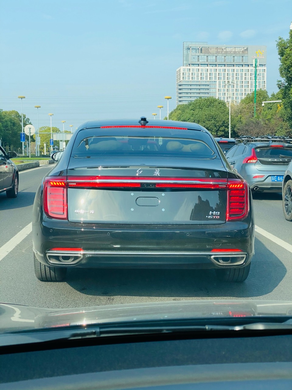 红旗H9🤩 - 图片 1