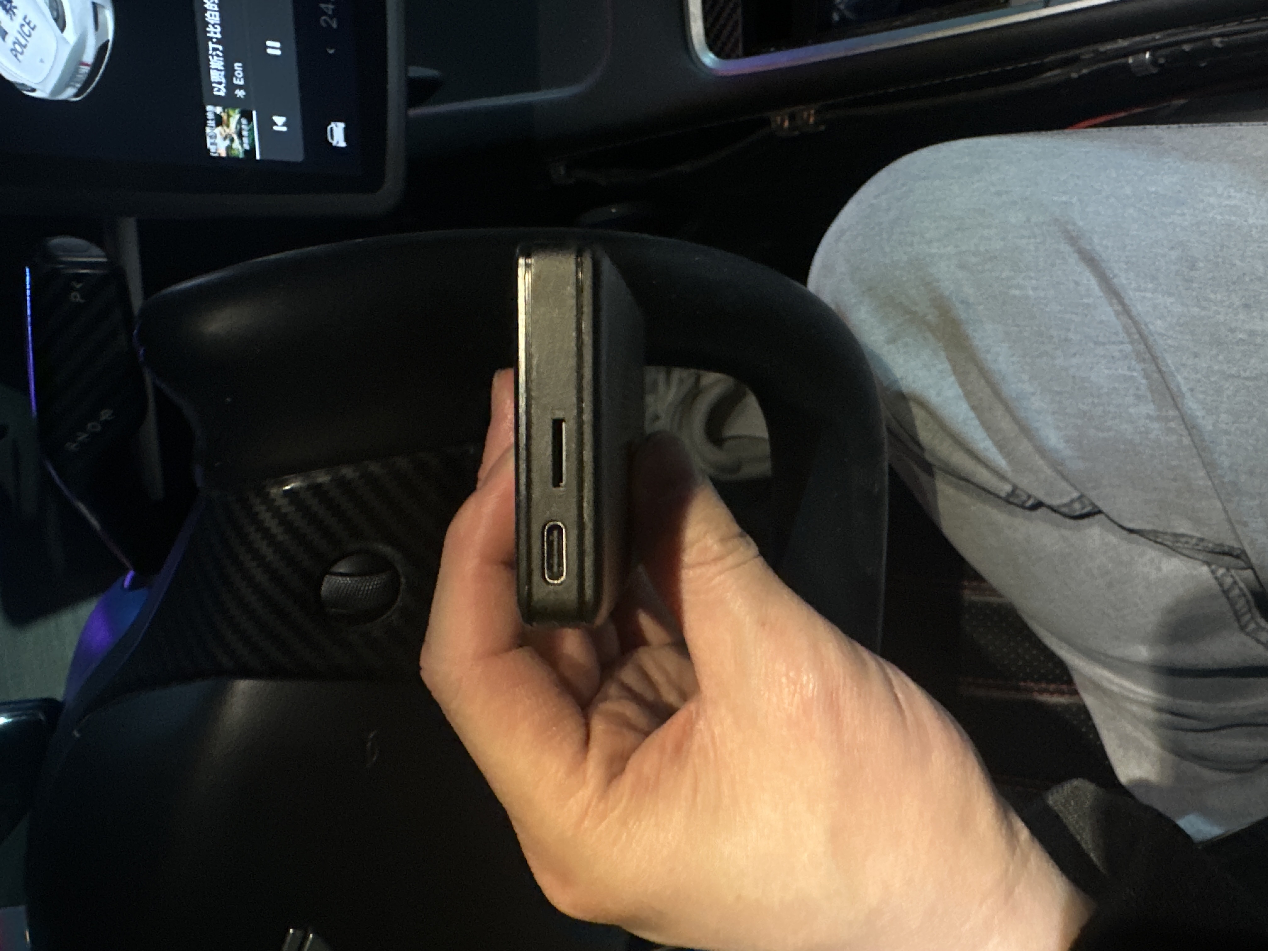 carplay盒子有人要么？目前有后视镜carplay了，盒子余了 - 图片 1