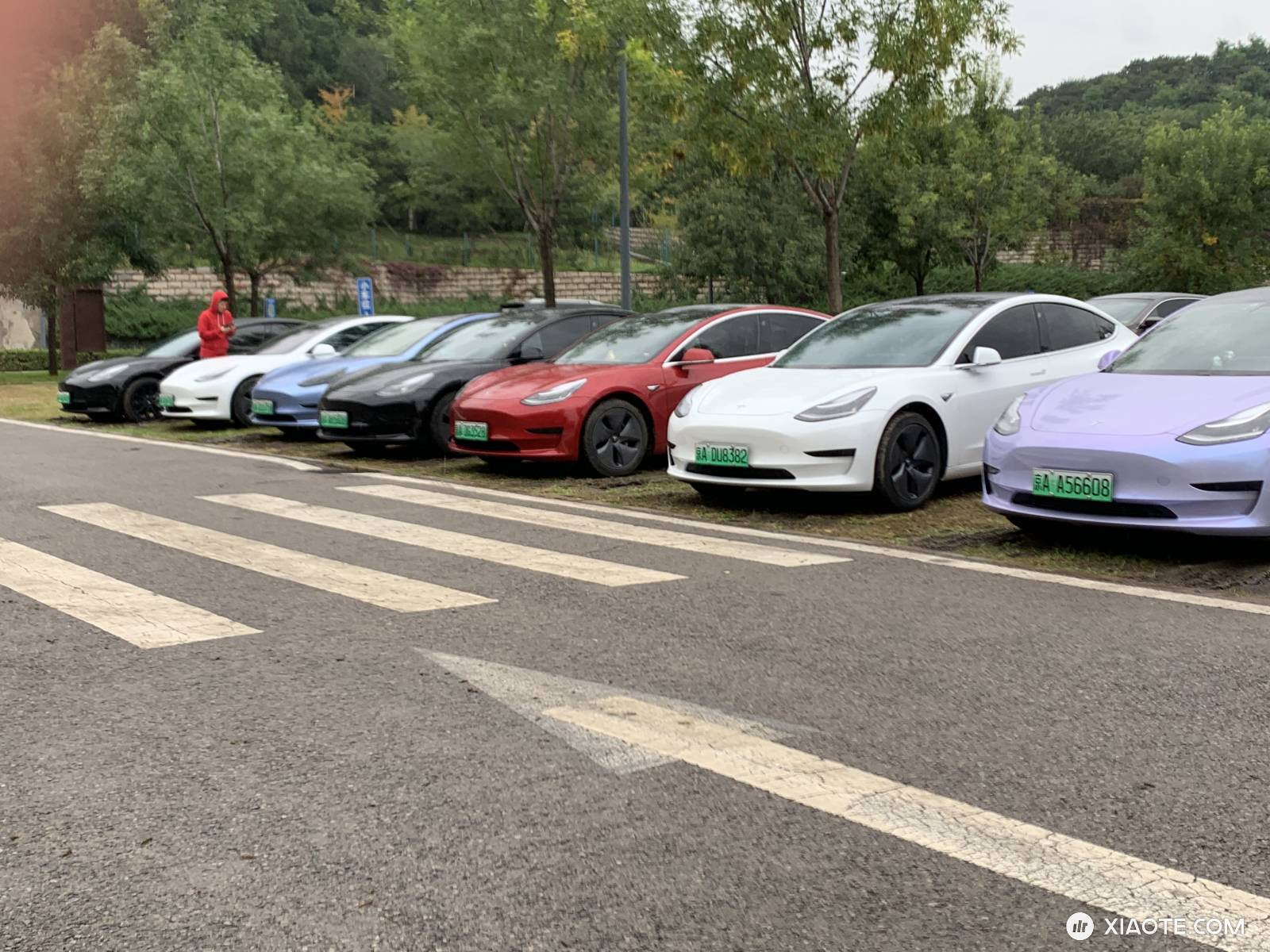 特斯拉车队十一黄金周之范崎路篇
十一黄金周已经过去,大家都投入了紧张的工作当中,但是在黄金周期间,车队还是组织了一次放松的跑山活动,下面我就给大家分享一下。由于10月6号基本整天都在下雨,所以照片不是 - 图片 1