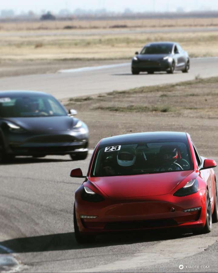 有没有综合性能接近米其林PS4的18寸轮胎推荐,想换一套 - 图片 1