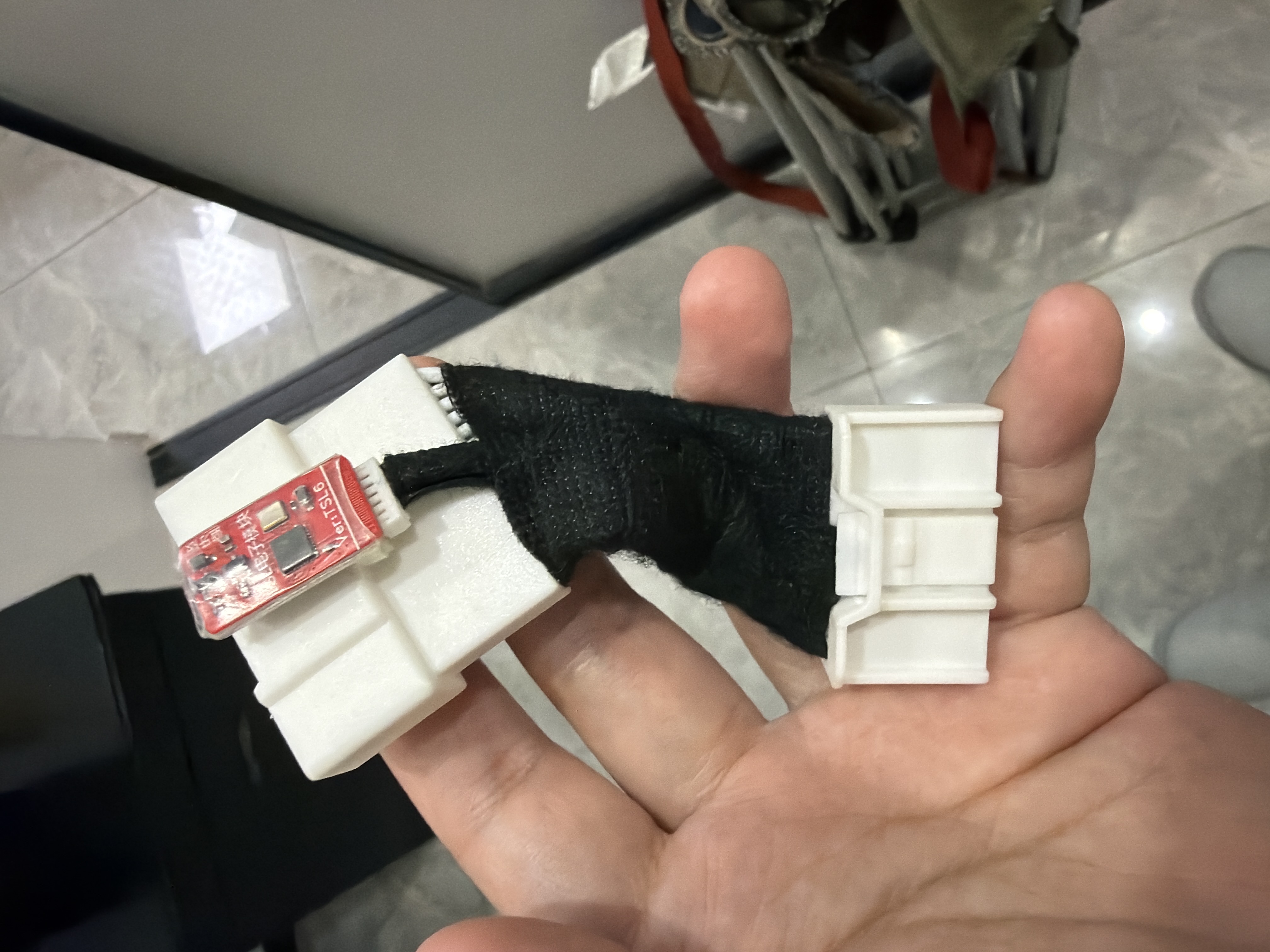 因换车出一个非凡6代模块，功能完好懂的来，200出，还有想问下各位车友有没有更换换挡杆的，灵敏好用不？ - 图片 1