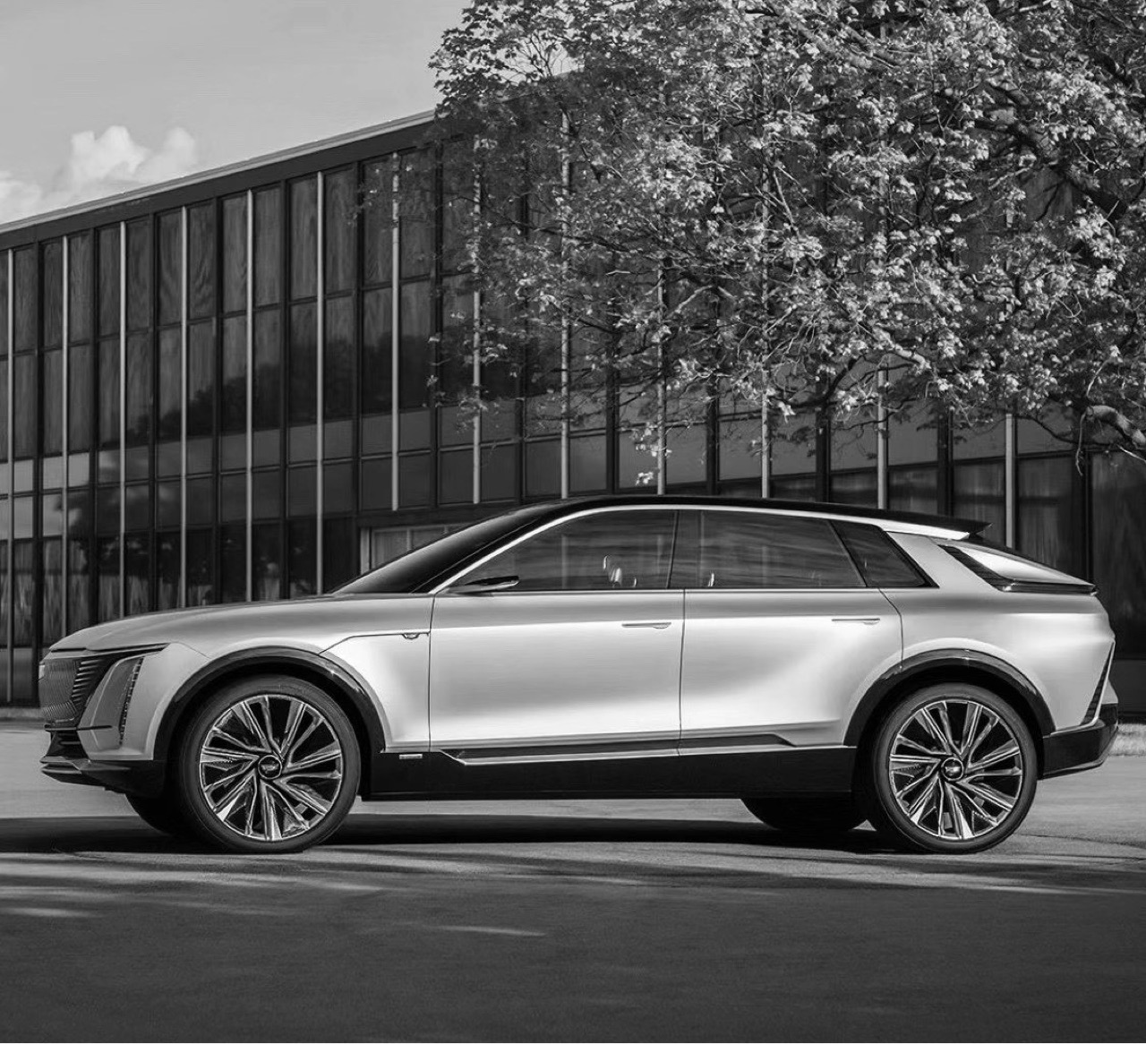 凯迪拉克的电动车来了 - 图片 1