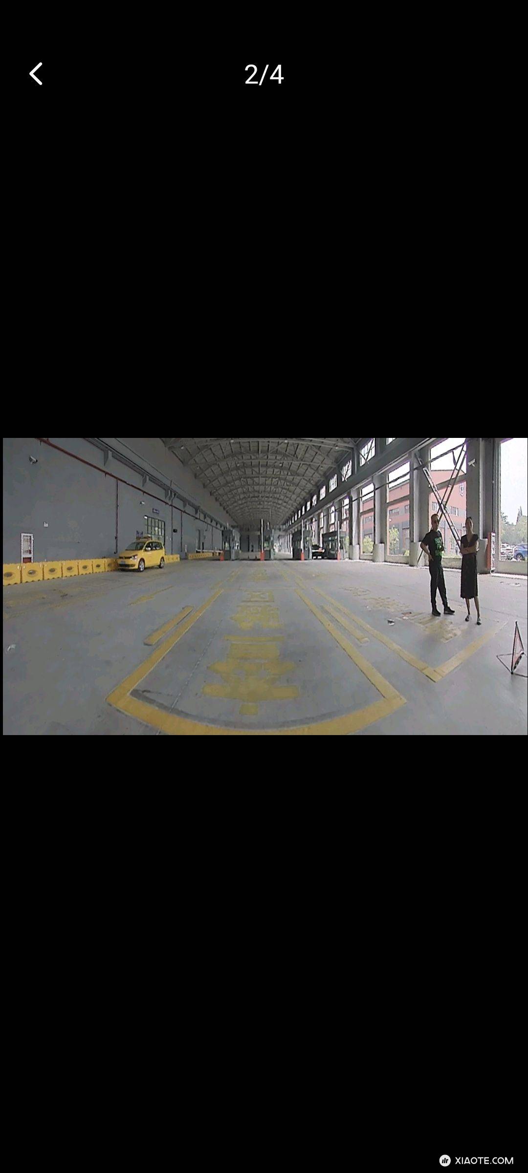 最近买了个理想车,驻车可以APP上看周围照片。这个比特斯拉显示位置还彻底。。。现在APP都这么直接了嘛?特斯拉摄像头更多,不远的将来的OTA上应该也会有的。。。实时哨兵功能。。。 - 图片 4