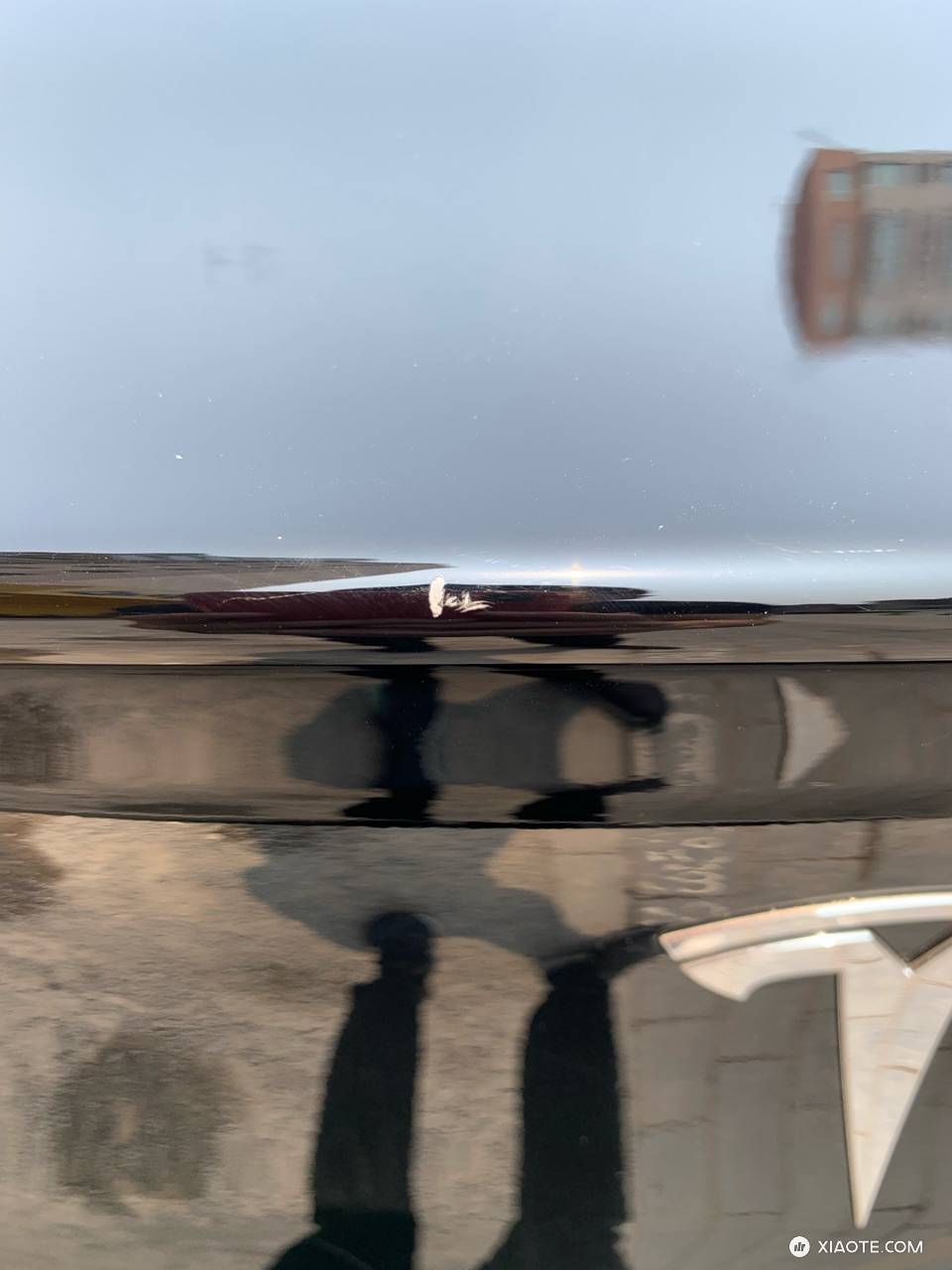 莫名掉了一块漆 可以怎么弄 - 图片 1