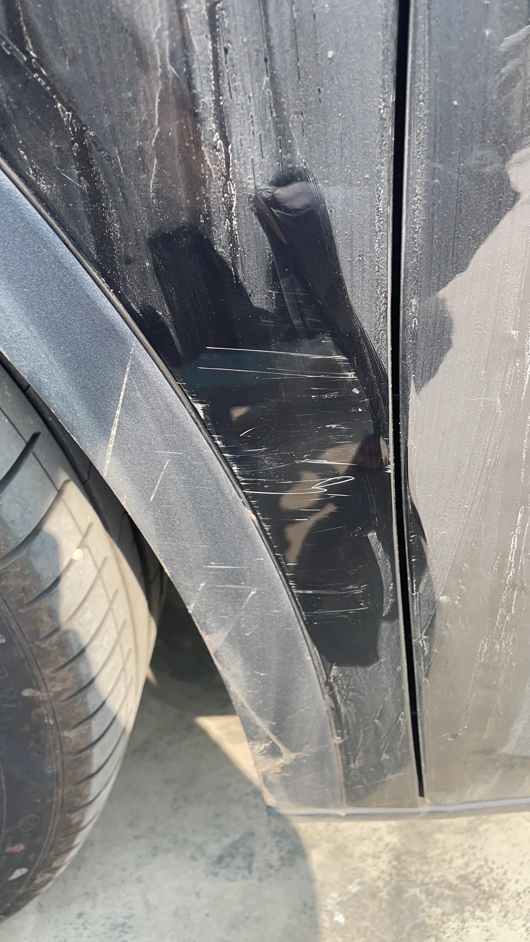 提车一周，这是伤到底漆了吗各位特友 - 图片1