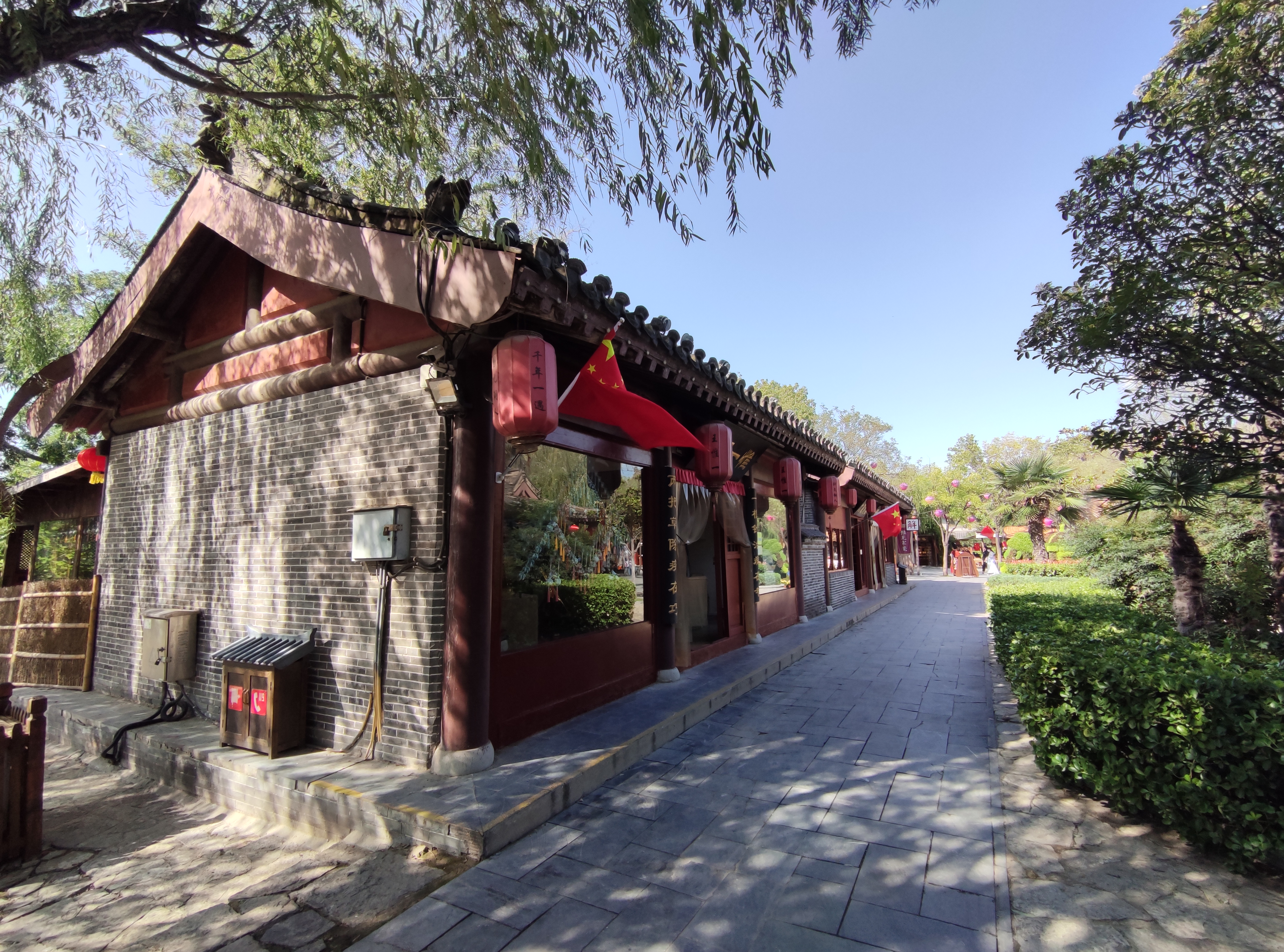 国庆长假第二天，驻马店到开封，打卡清明上河园。还好人不多。晚上的表演值得推荐 - 图片 3