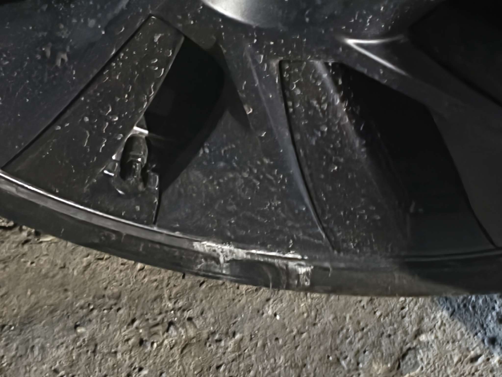 越来越不心疼了 - 图片 2