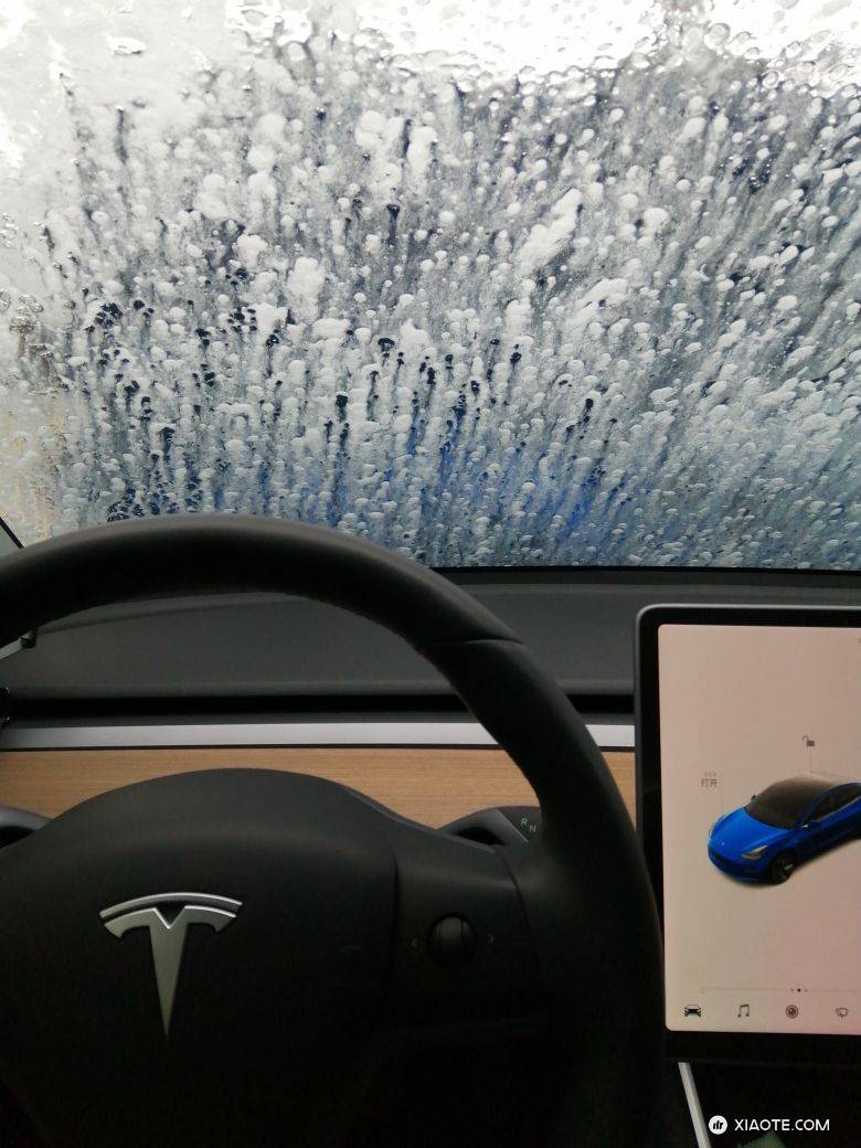 自助洗车会伤车漆吗?
我感觉洗的挺干净的。 - 图片 2