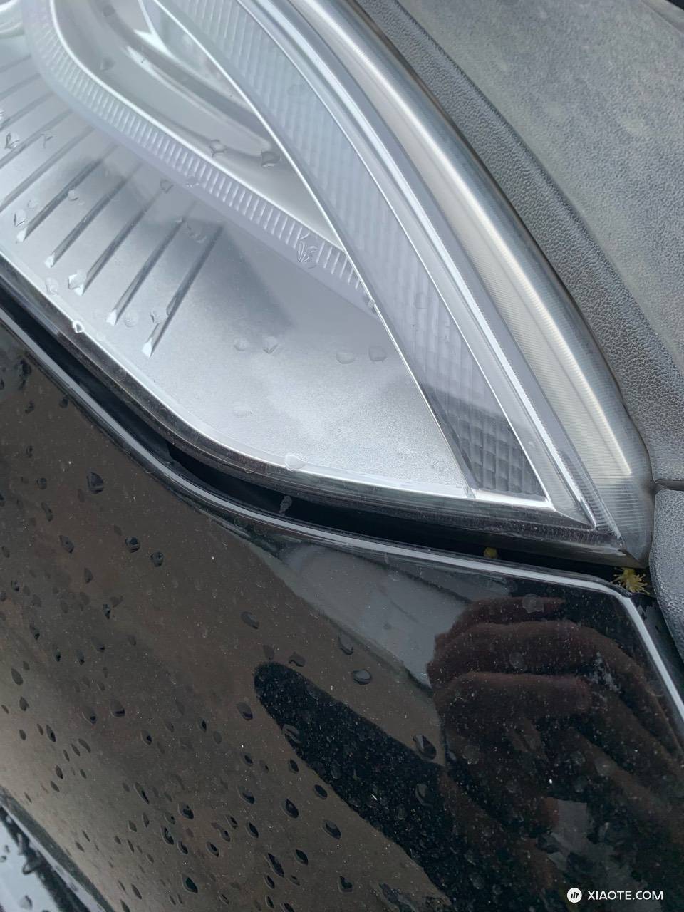 10码的速度追尾了,现在只要车速低于8km/h就一直响个不停,怎么解决?是雷达撞坏了,还是撞松了? - 图片 3