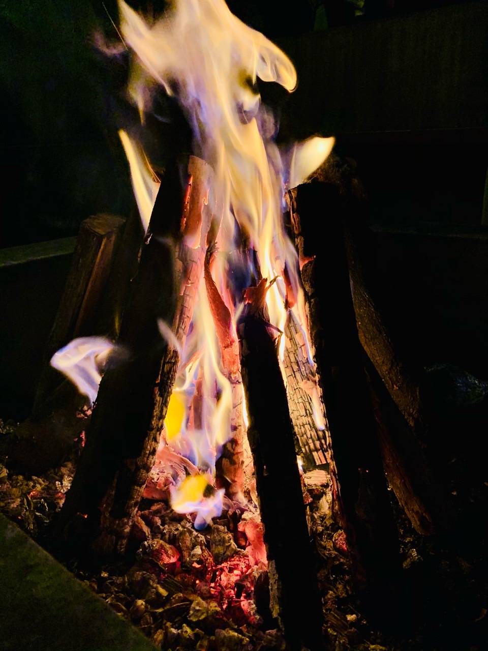 相隔半年假期再度探訪杭州 桐廬，三天走了700公里，體驗了一下杭州新V3...........但失望了 才V2的速度，預熱了，換樁了！都一樣  很可惜沒體驗到

行程規劃好，標續真的也一點都沒用電焦慮 - 图片 3