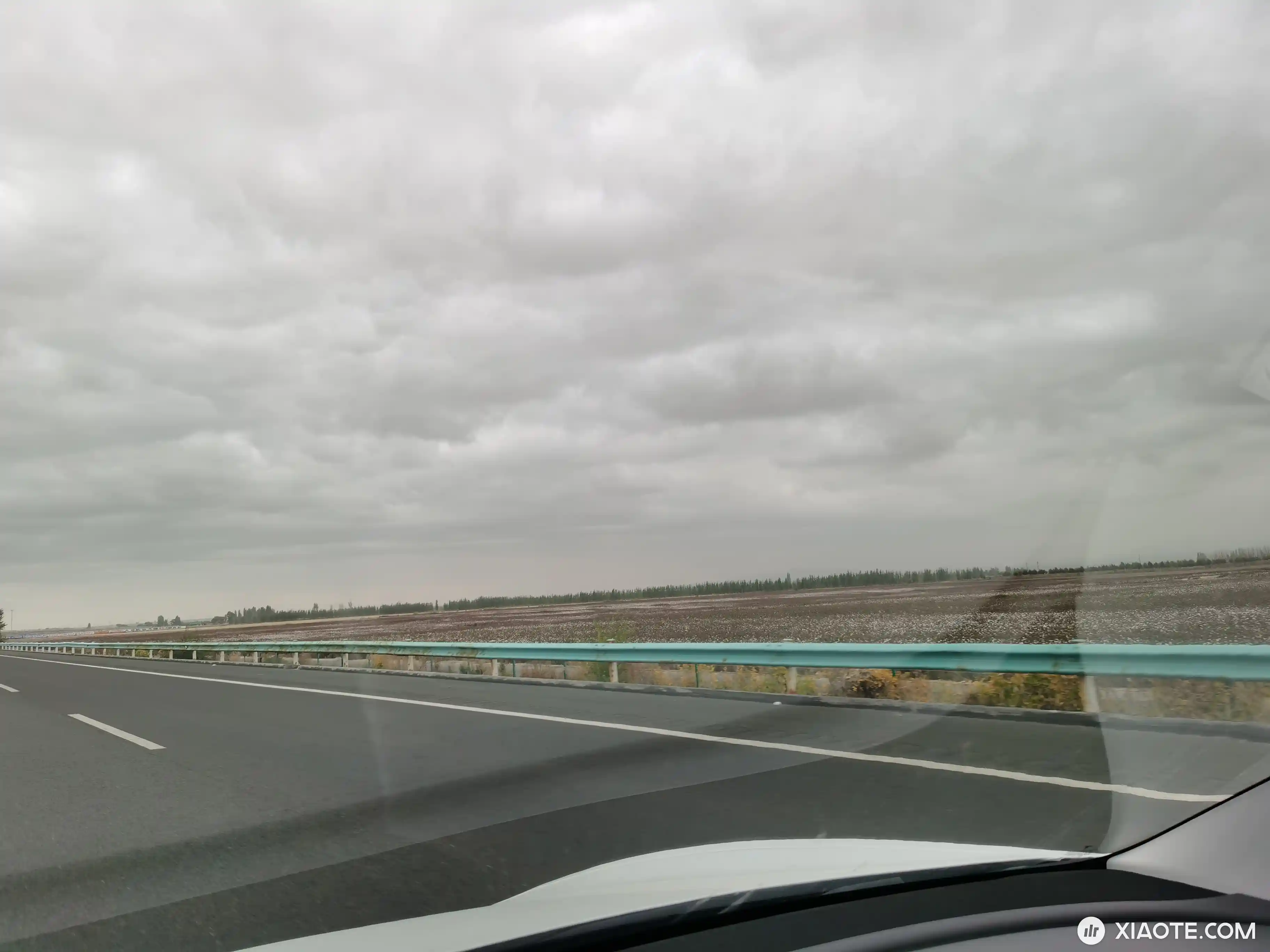 10.2 Day14,乌鲁木齐-鄯善-哈密,600来km又是赶路的一天啦,今天7级大风,温度最低5℃,能耗170多,海拔没什么变化,还偶尔下雨,高速免费,超充也还有额度,车不花钱的一天,明儿去敦煌! - 图片 1