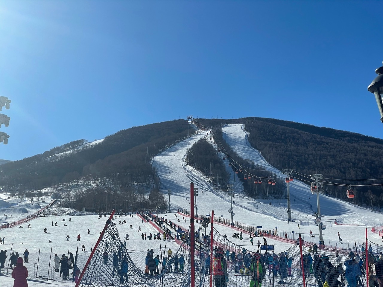 夜间温度：-14度
太舞到富龙往返耗电：100km
往返实际路程：60km
在崇礼呆一个月
碎碎多记录 
 - 图片 2