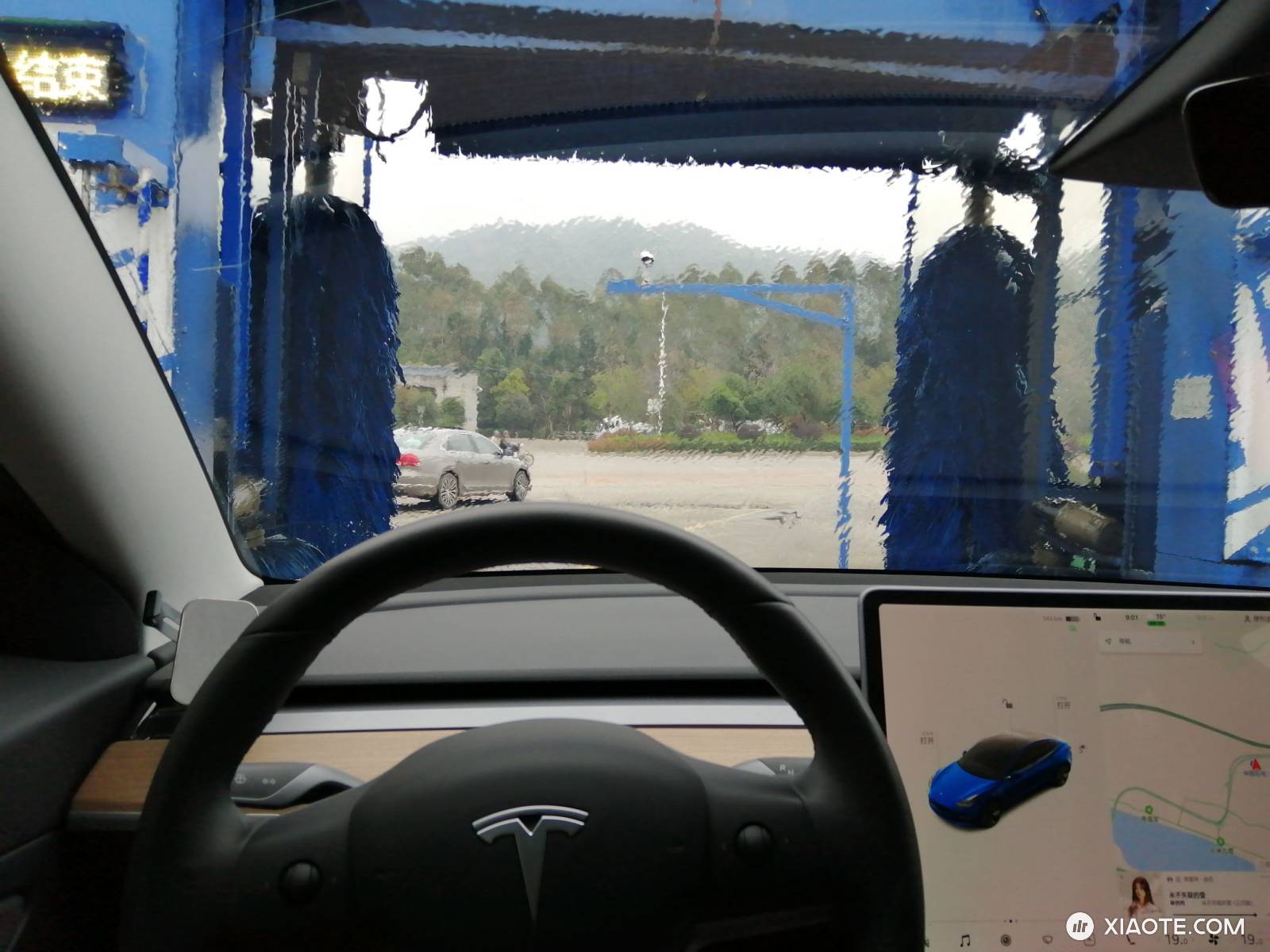 自助洗车会伤车漆吗?
我感觉洗的挺干净的。 - 图片 4