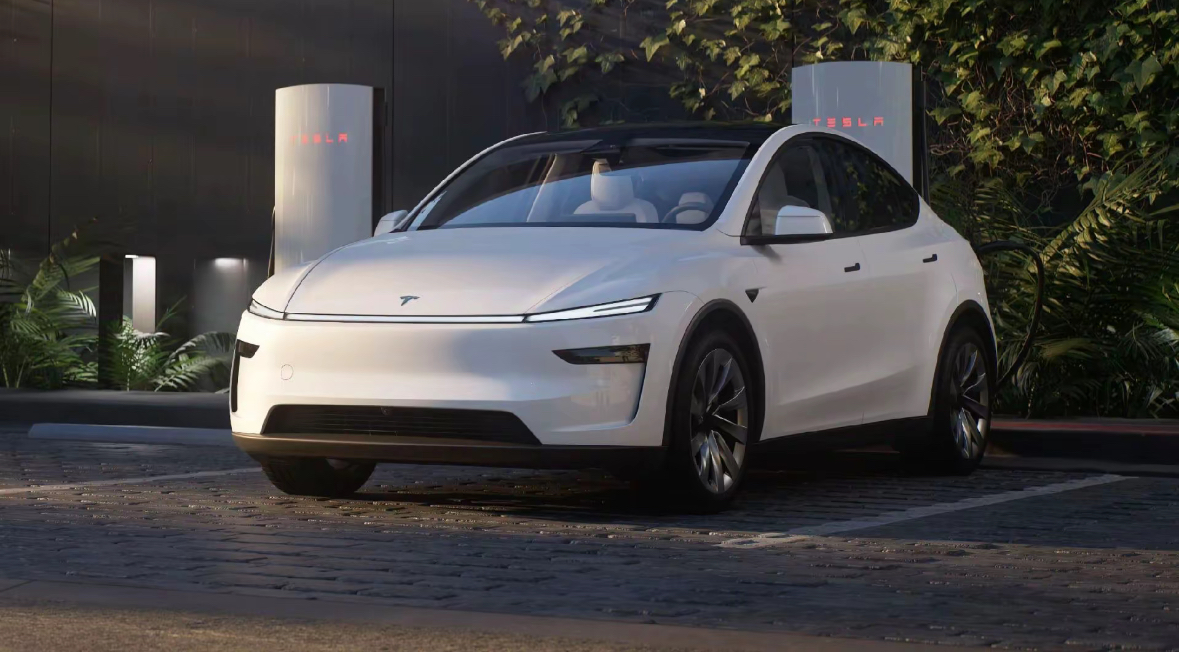 新y上的特斯拉第四代电机4d3有多强

这么说吧，相比第三代电机，第四代电机最显著的特点是成本大幅降低，约为原来的50%，性能只有轻微下降。

这才是创新，是特斯拉看不见的硬实力。 - 图片 1