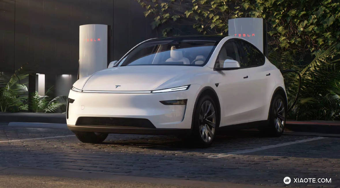 新y上的特斯拉第四代电机4d3有多强
这么说吧,相比第三代电机,第四代电机最显著的特点是成本大幅降低,约为原来的50%,性能只有轻微下降。
这才是创新,是特斯拉看不见的硬实力。 - 图片 1