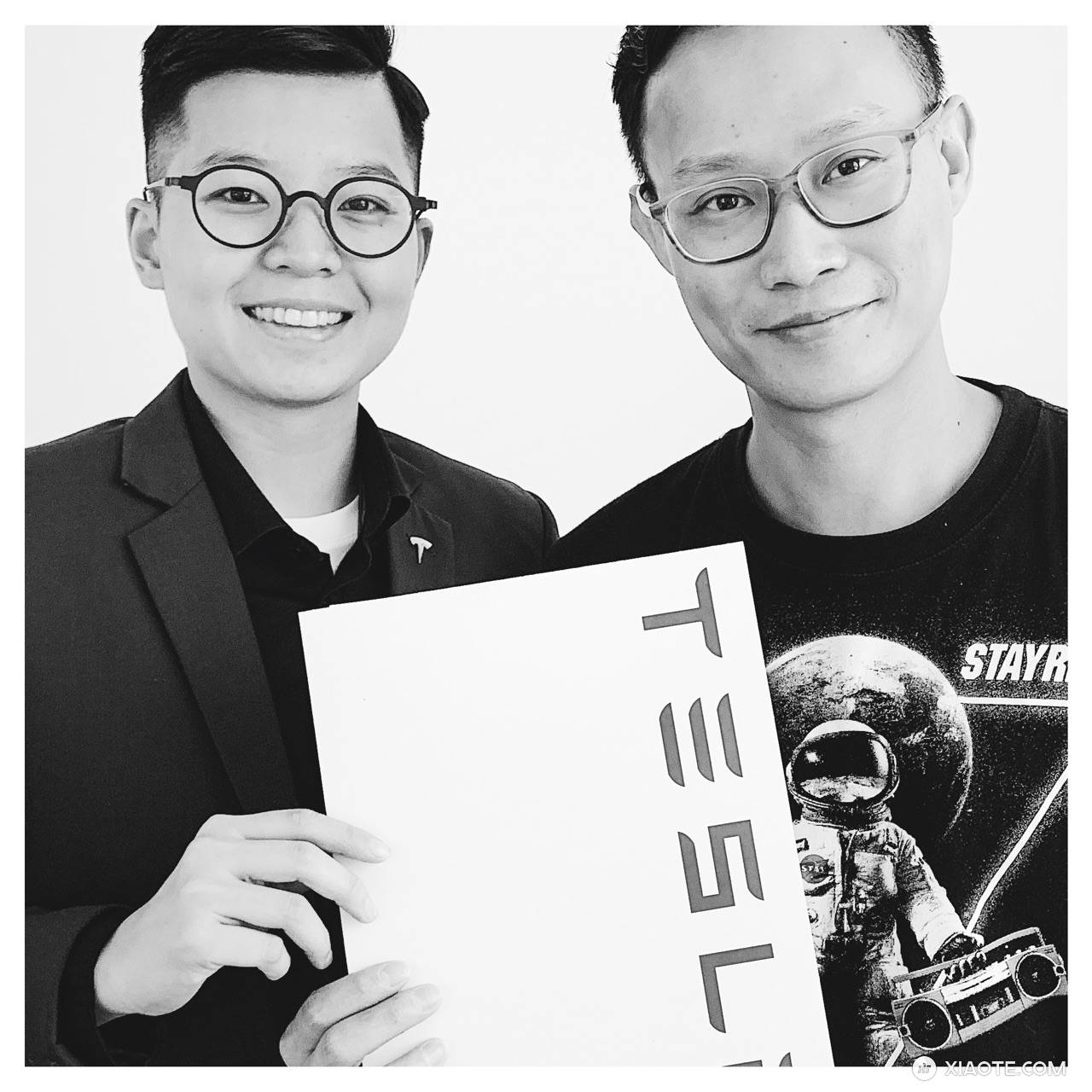 這是一個關於相遇的故事⋯⋯2017年7月,我開始認識model3,下訂後開始了兩年的等待,本來以為是第一批車主,但沒想到,現在路上的model3開始越來越多,我的特斯拉卻還在裝配線上。我右手邊的銷售顧 - 图片 3